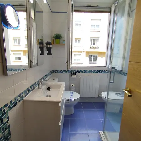 San Mames Stadium Corner Apartment *